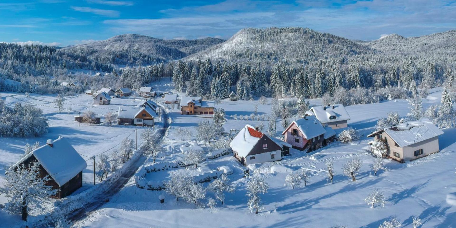 Holiday Home Gorski Lazi Trsce Екстериор снимка