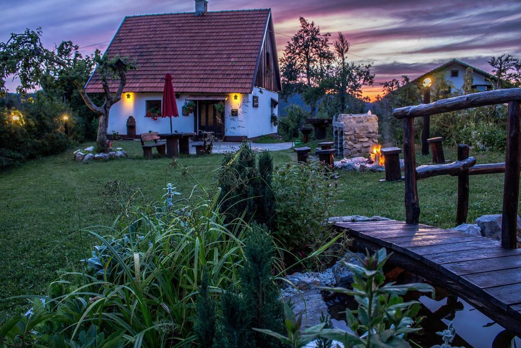 Holiday Home Gorski Lazi Trsce Стая снимка