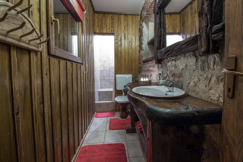 Holiday Home Gorski Lazi Trsce Екстериор снимка